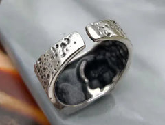 Thick Silver Skull Carving Ring Gift