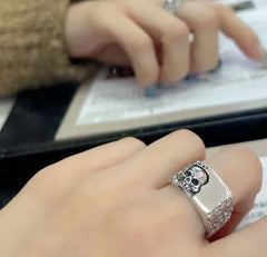 Thick Silver Skull Carving Ring Gift