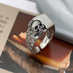 Thick Silver Skull Carving Ring Gift
